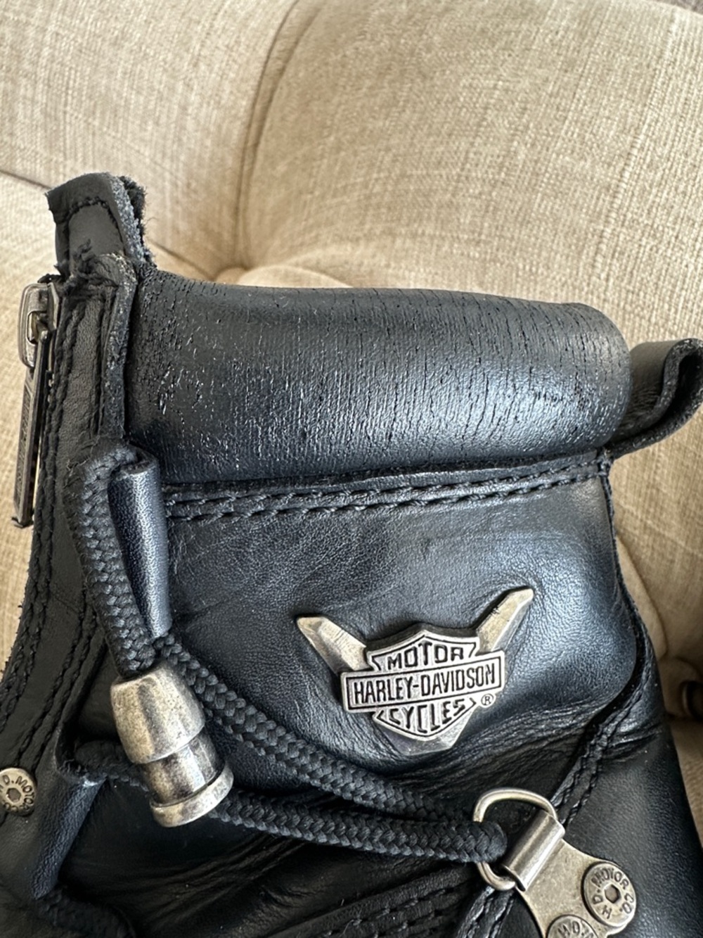Harley-Davidson Black Leather Biker Boots with Silver Hardware - Picture 16 of 16